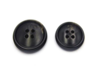 4 Hole Resin Trench Coat Buttons Delicate And Smooth Lines ISO 9001 Approved